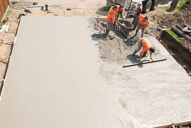 Best Concrete Slab Construction in Minonk, IL